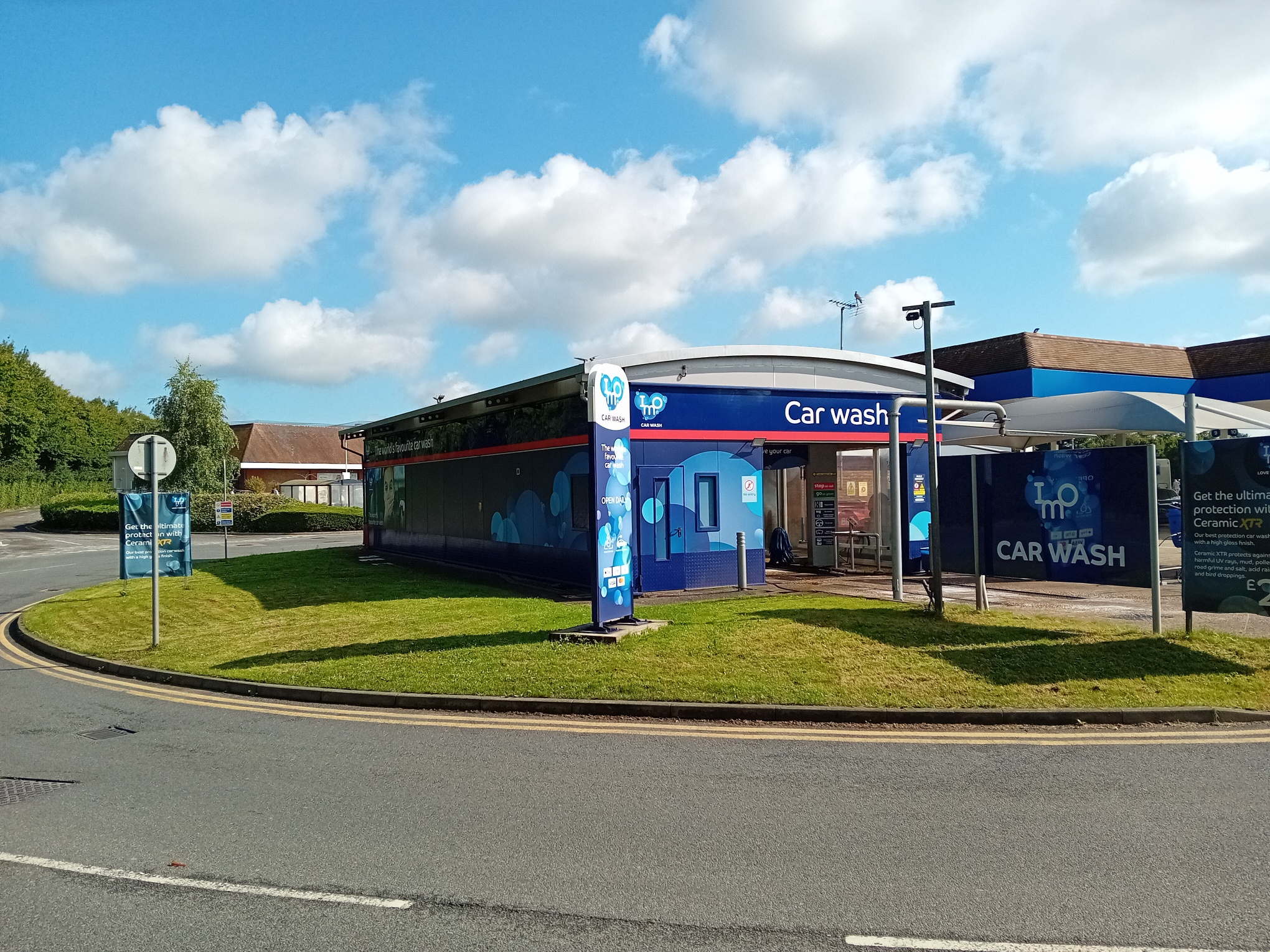 IMO Car Wash Littlehampton (Tesco)